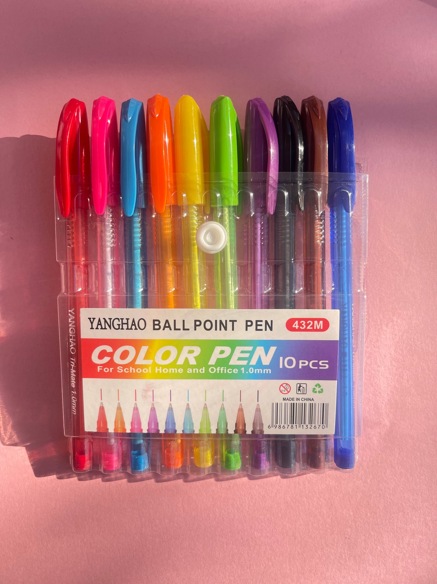 Colored pens