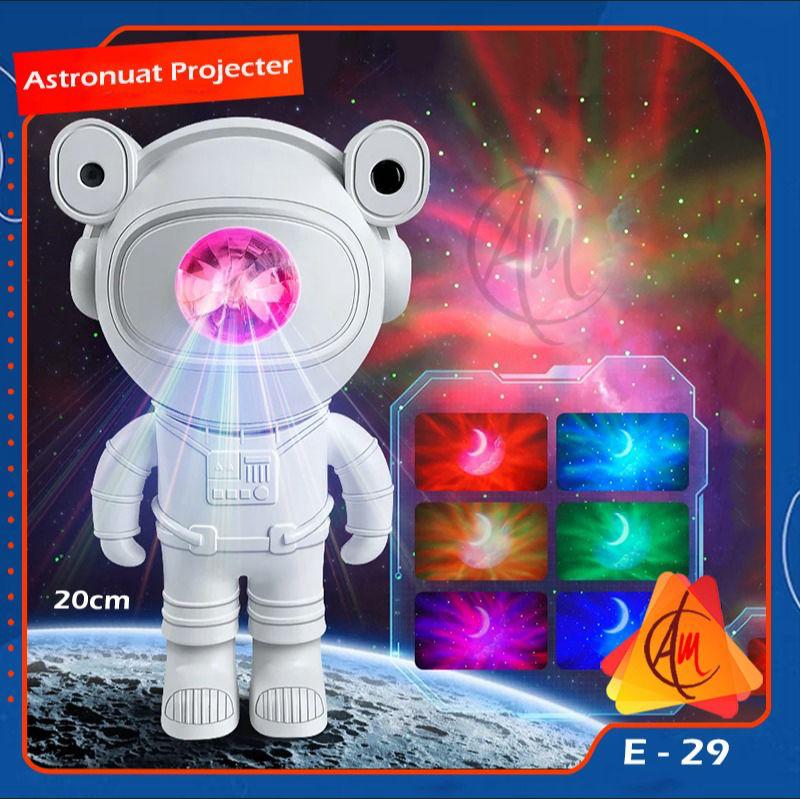 Astronaut light