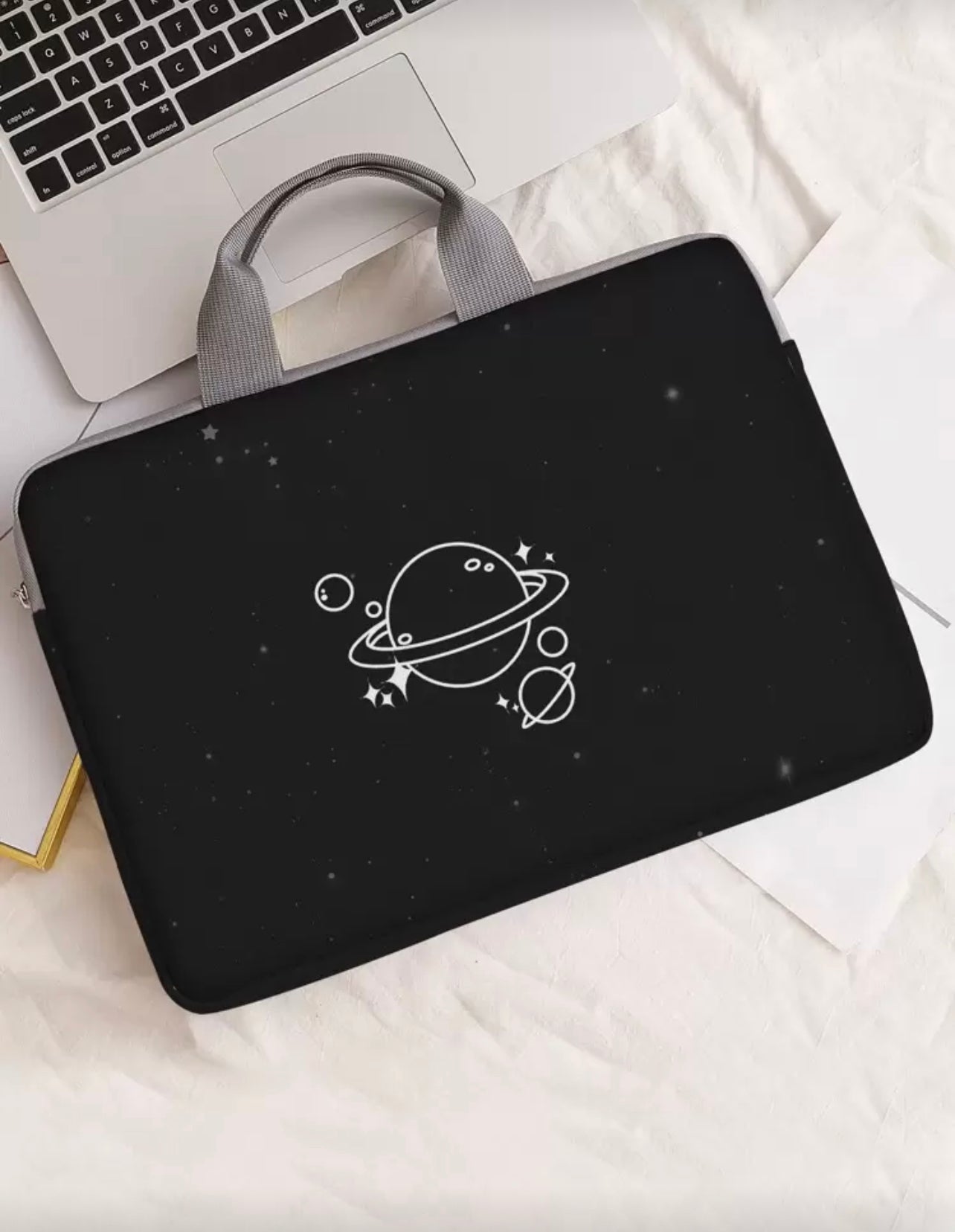 Space laptop bag