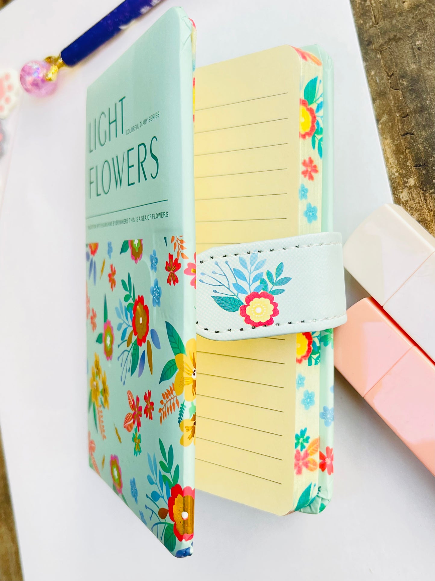 Light flowers notebook