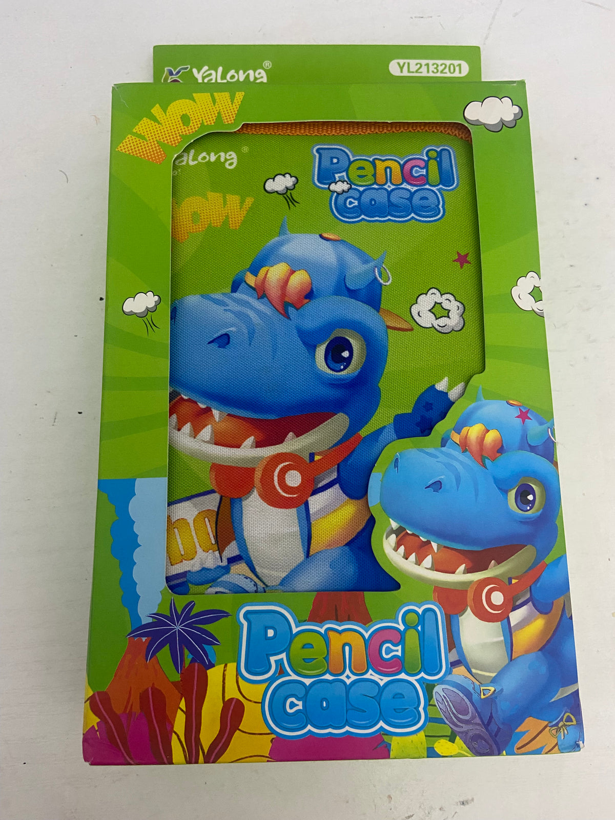 Coloring pens set with pencil case