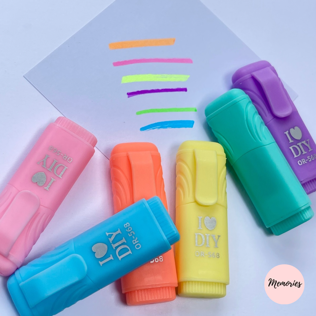 Cute mini highlighters set