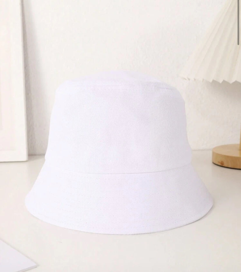 bucket hat