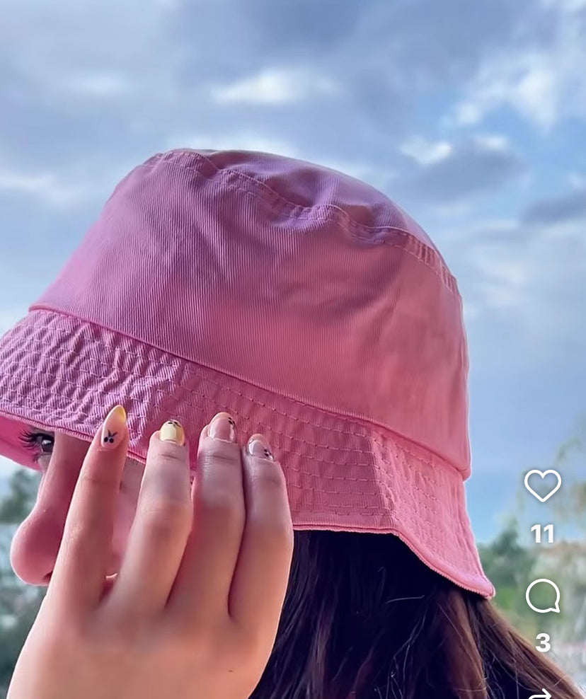 bucket hat